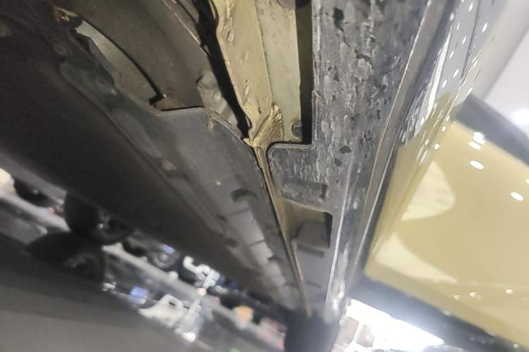 Used Leapmotor Lafa5 2026 Model 605 Max Left Side Sill
