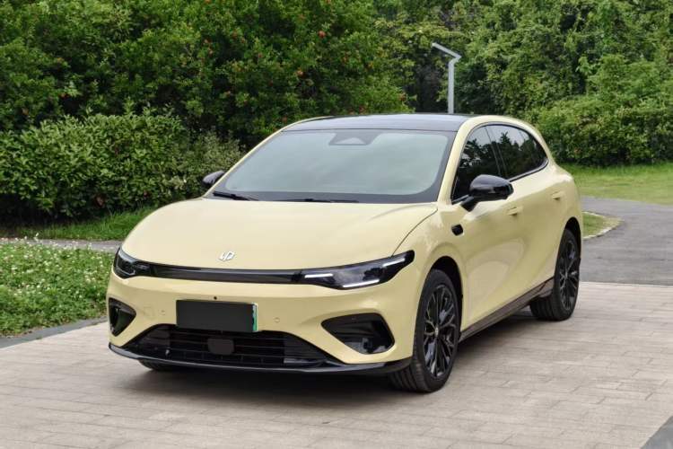 Used Leapmotor Lafa5 2026 Model 605 Pro Guazi used car, China used car export, Used car for sale, Used cars, Cheapest cars for sale