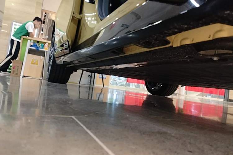 Used Leapmotor Lafa5 2026 Model 515 Max Right Side Sill