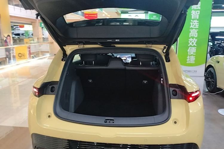 Used Leapmotor Lafa5 2026 Model 515 Max Trunk