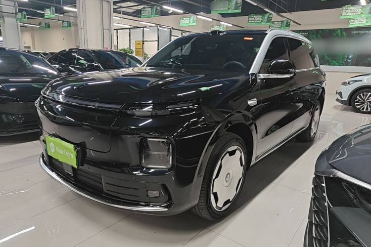 Leapmotor D19 2026 Pure Electric 720 Smart Luxury Edition Six-Seat