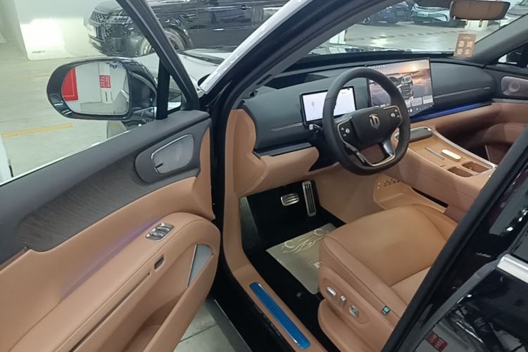 Used Leapmotor D19 2026 Range-Extended 500 Smart Luxury Edition Six-Seat Driver Seat