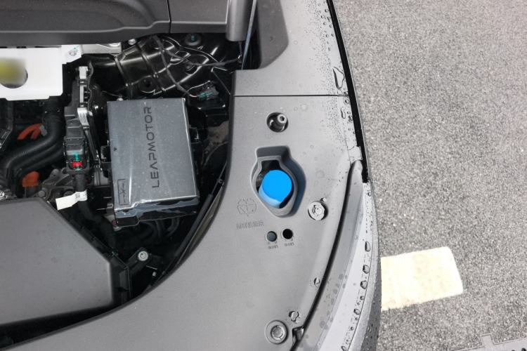 Used Leapmotor D19 2026 Range-Extended 500 Smart Luxury Edition Six-Seat Engine Bay Left
