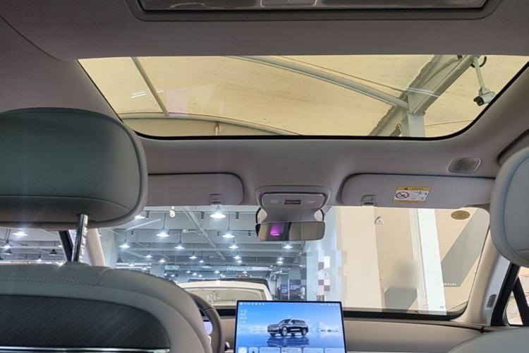 Used Leapmotor D19 2026 Range-Extended 500 Smart Luxury Edition Six-Seat Headliner