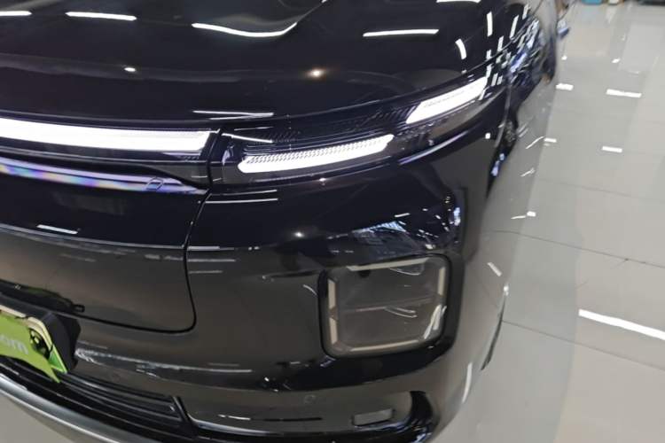 Used Leapmotor D19 2026 Pure Electric 720 Smart Luxury Edition Six-Seat Left Front Headlight