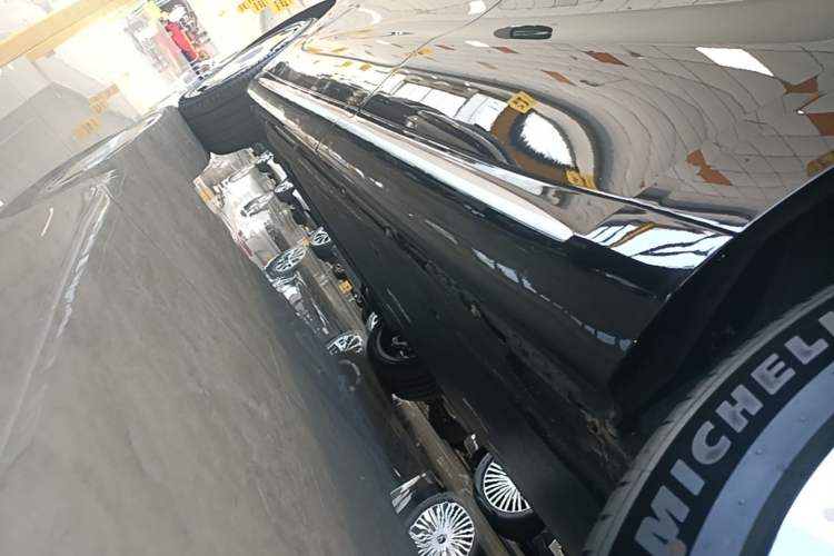 Used Leapmotor D19 2026 Pure Electric 720 Smart Luxury Edition Six-Seat Left Side Sill