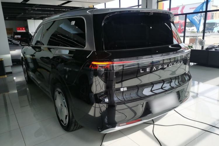 Used Leapmotor D19 2026 Range-Extended 500 Smart Luxury Edition Six-Seat Rear Left 45 Deg