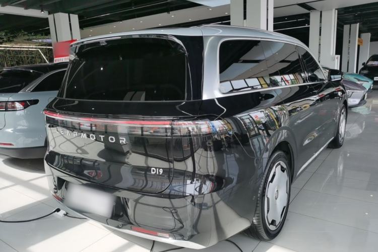 Used Leapmotor D19 2026 Range-Extended 500 Smart Luxury Edition Six-Seat Rear Right 45 Deg