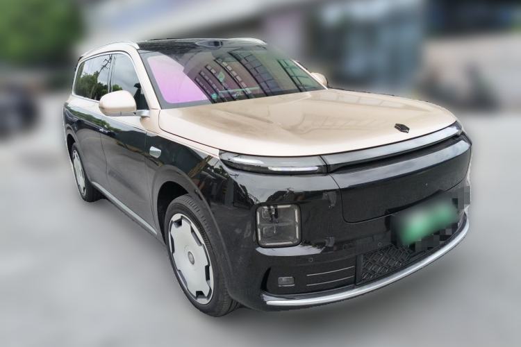 Used Leapmotor D19 2026 Pure Electric 720 Smart Luxury Edition Six-Seat Front Right 45 Deg