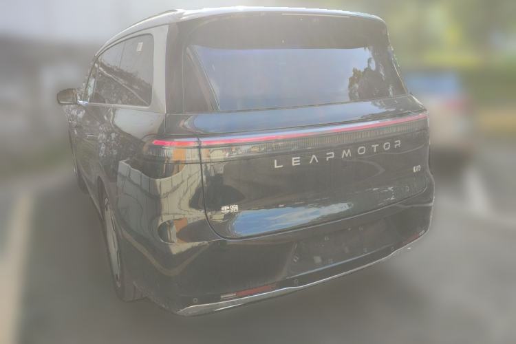 Used Leapmotor D19 2026 Pure Electric 720 Smart Luxury Edition Six-Seat Rear Left 45 Deg