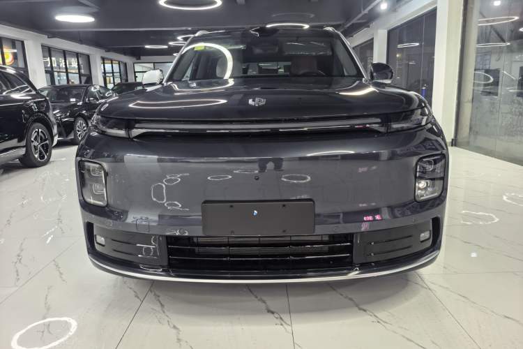Used Leapmotor D19 2026 Range-Extended 500 Smart Luxury Edition Seven-Seat Exterior 2