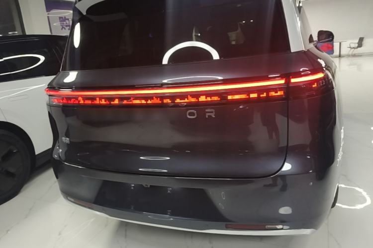 Used Leapmotor D19 2026 Range-Extended 500 Smart Luxury Edition Seven-Seat Rear