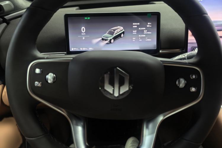 Used Leapmotor D19 2026 Range-Extended 500 Smart Luxury Edition Six-Seat Interior 7