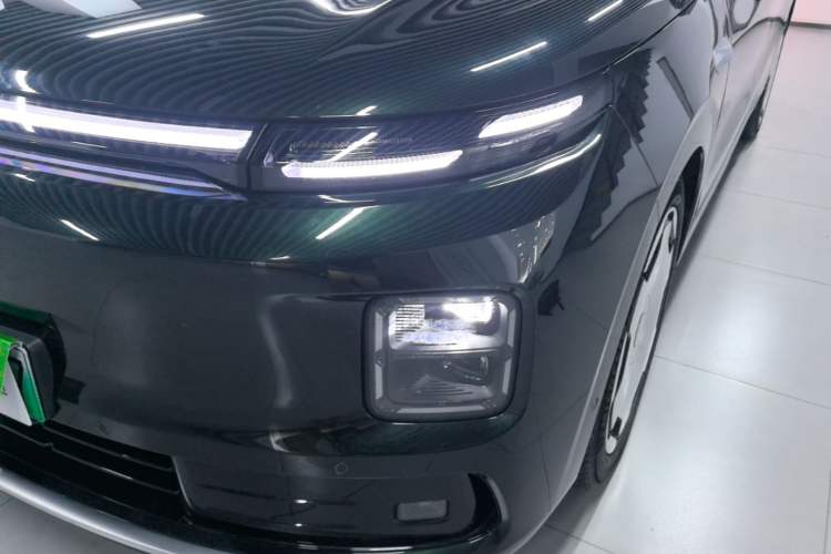 Used Leapmotor D19 2026 Range-Extended 500 Smart Luxury Edition Six-Seat Left Front Headlight