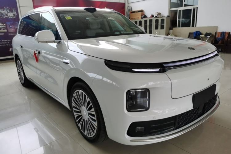 Used Leapmotor D19 2026 Pure Electric 720 Smart Luxury Edition Six-Seat Front Right 45 Deg