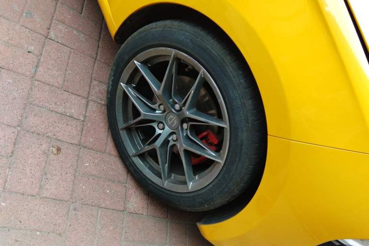 Used Leapmotor S01 2019 380 Standard Edition Right Front Wheel Hub