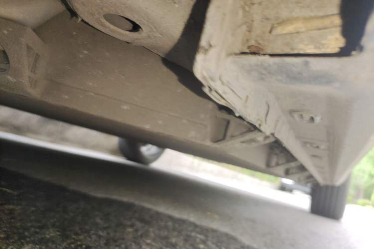 Used Leapmotor S01 2019 380 Pro Chassis Front Left