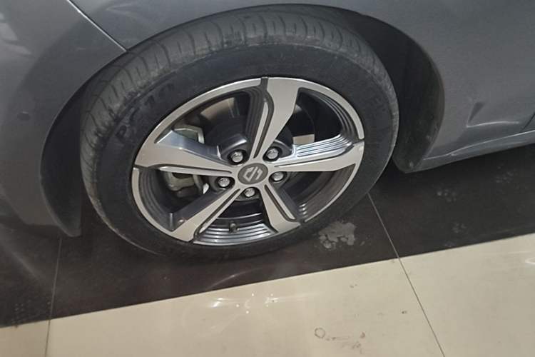 Used Leapmotor S01 2019 380 Pro Exterior 4