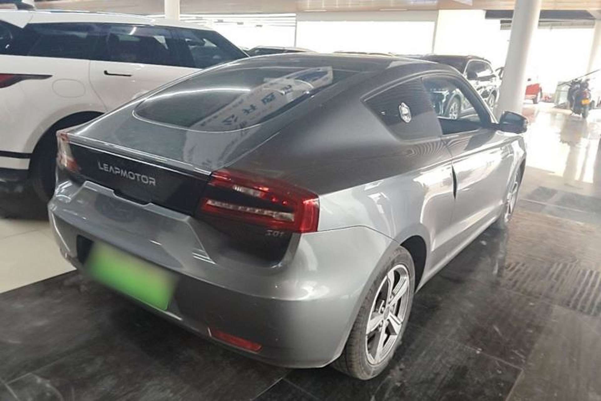 Used Leapmotor S01 2019 380 Pro Rear Right 45 Deg