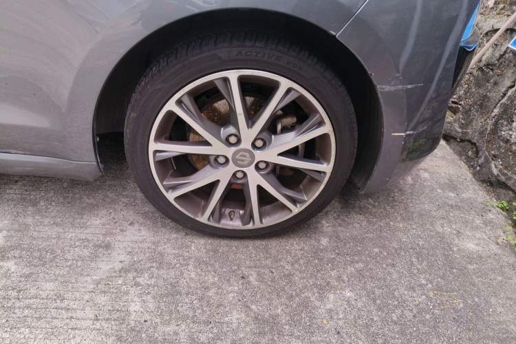 Used Leapmotor S01 2019 380 Pro Right Front Wheel Hub