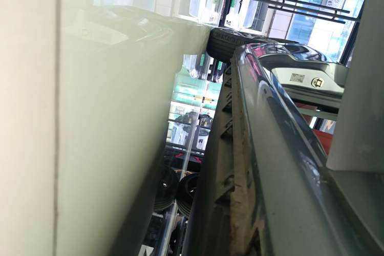 Used Leapmotor S01 2019 380 Pro Right Side Sill