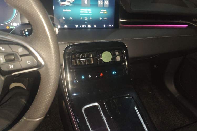 Used Leapmotor S01 2019 380 Standard Edition Audio And AC Panel