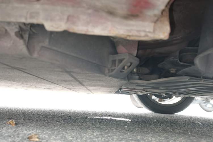 Used Leapmotor S01 2019 380 Pro Chassis Front Right