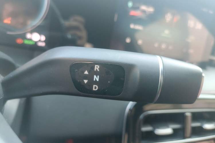 Used Leapmotor S01 2019 380 Pro Gear Lever