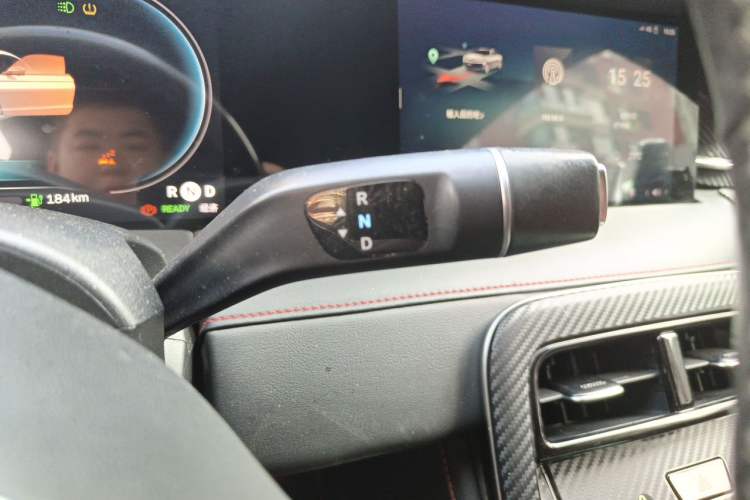 Used Leapmotor S01 2019 380 Pro Gear Lever