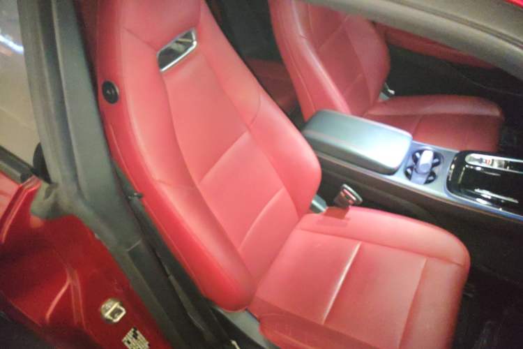 Used Leapmotor S01 2019 380 Pro Right Front Seat