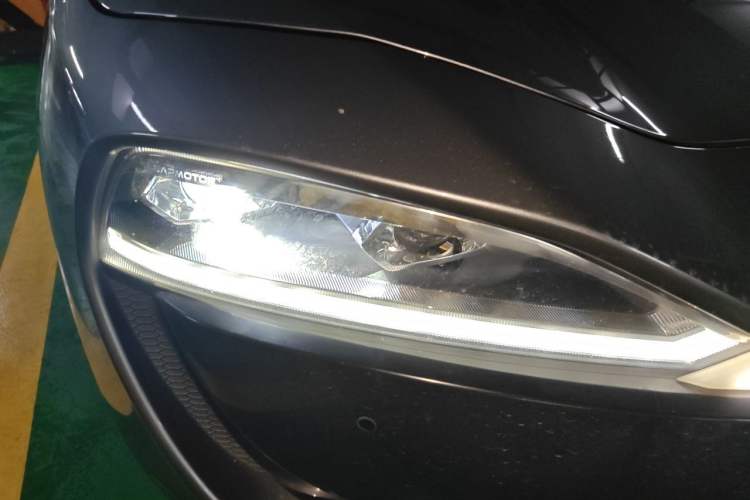 Used Leapmotor S01 2019 460 Standard Edition Right Front Headlight
