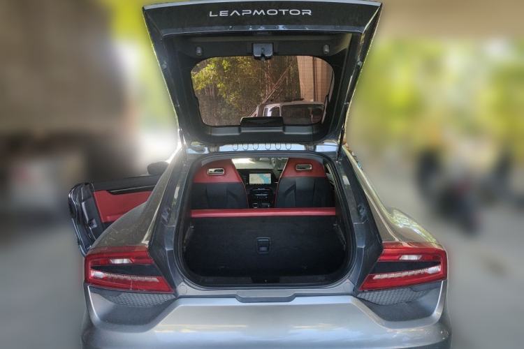 Used Leapmotor S01 2019 380 Pro Trunk
