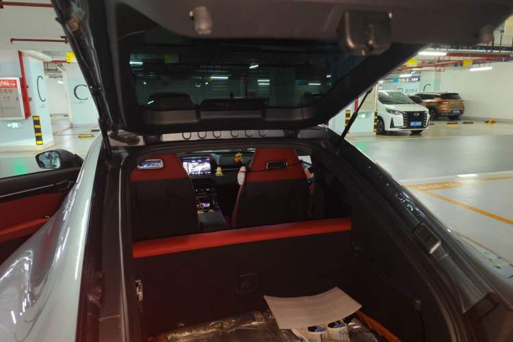 Used Leapmotor S01 2019 380 Pro Trunk