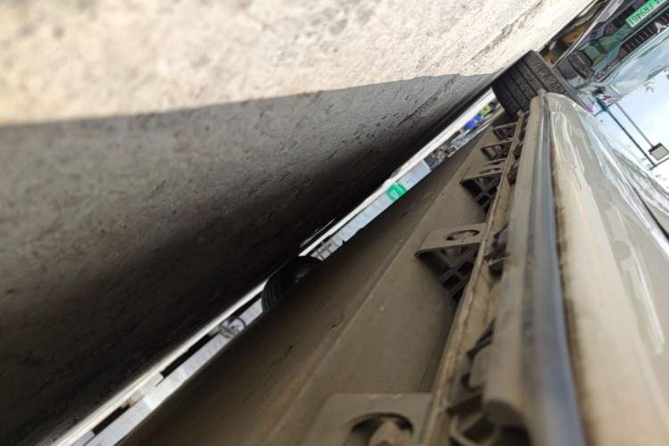 Used Leapmotor S01 2020 460 Pro Left Side Sill