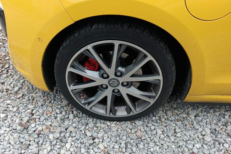 Used Leapmotor S01 2020 460 Standard Edition Left Front Wheel Hub