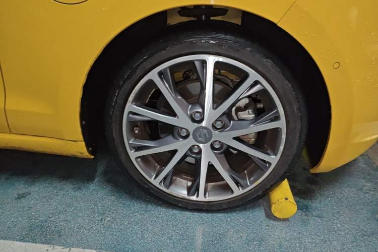 Used Leapmotor S01 2020 460 Standard Edition Right Front Wheel Hub