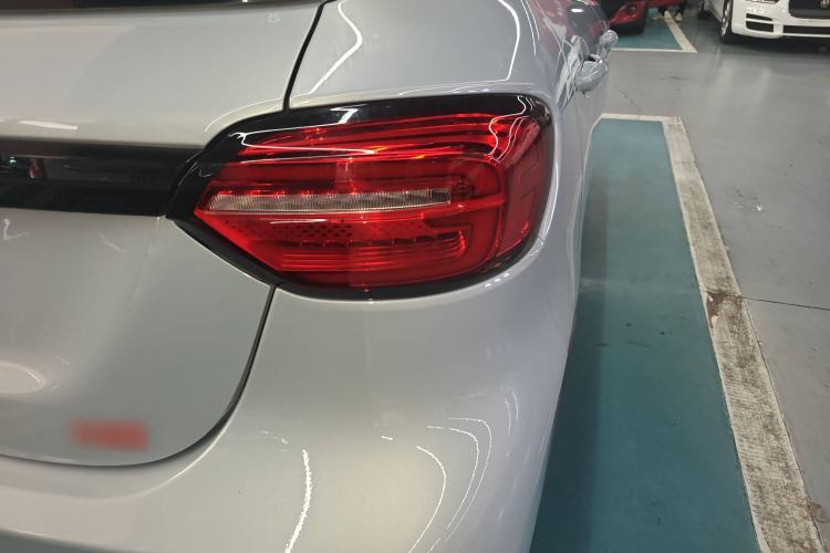 Used Leapmotor T03 2022 Hometown Jade Edition Right Rear Taillight