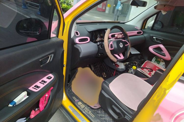 Used Leapmotor T03 2020 400 Luxury Edition Interior 3