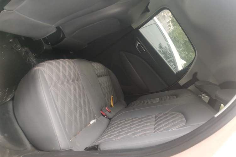 Used Leapmotor T03 2021 400 Lite Edition Lithium Iron Phosphate Left Rear Seat