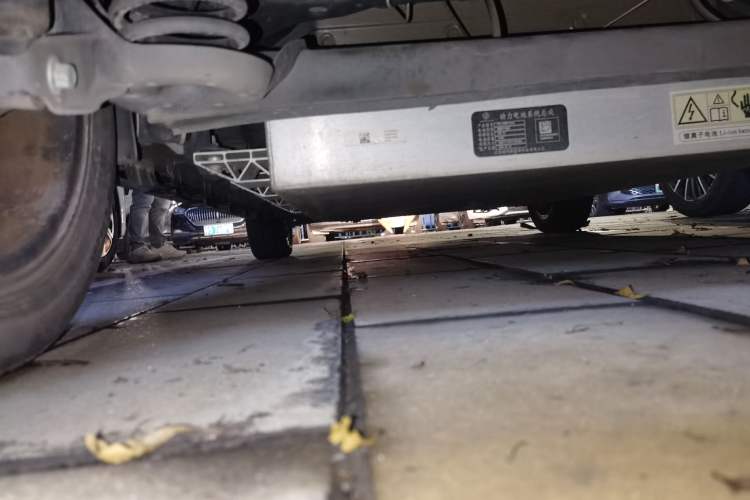 Used Leapmotor T03 2020 400 Luxury Edition Chassis Rear Left