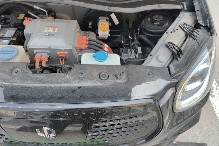 Used Leapmotor T03 2020 400 Lite Edition Engine Bay Left