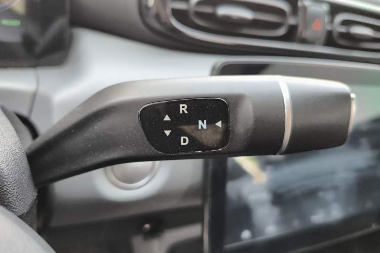 Used Leapmotor T03 2020 400 Lite Edition Gear Lever
