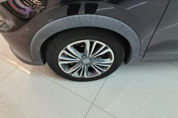 Used Leapmotor T03 2020 400 Lite Edition Left Front Wheel Hub