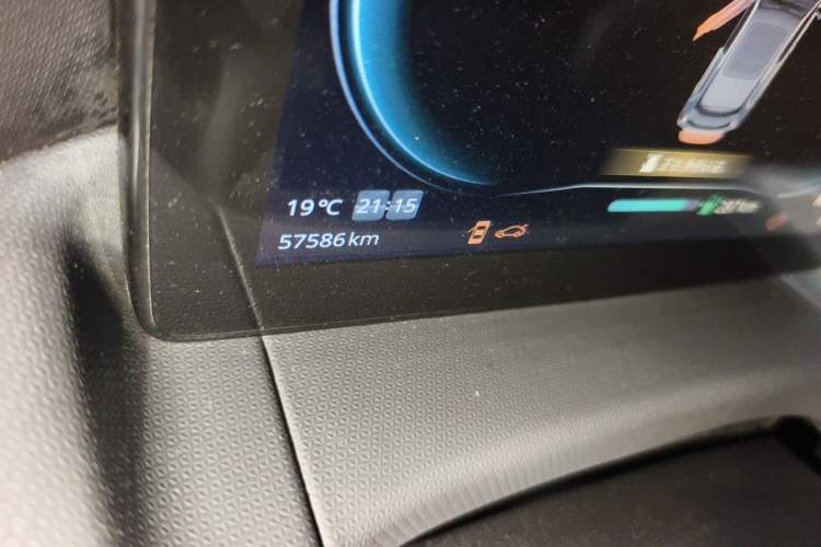 Used Leapmotor T03 2020 400 Luxury Edition Odometer Close Up