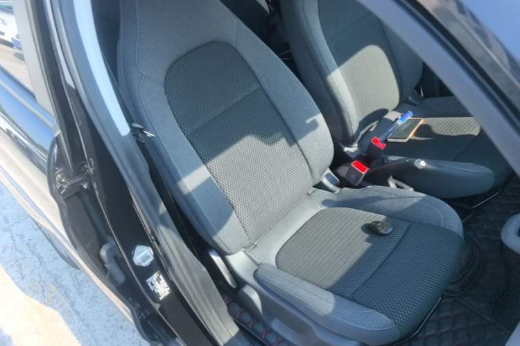 Used Leapmotor T03 2020 400 Lite Edition Right Front Seat
