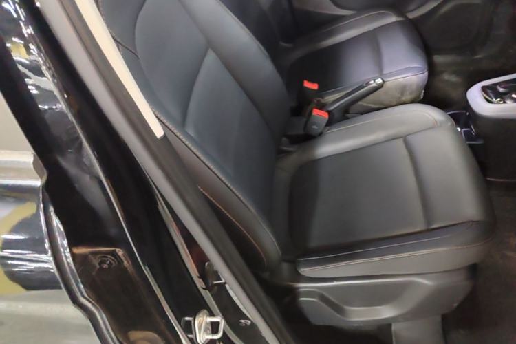 Used Leapmotor T03 2020 400 Comfort Edition Right Front Seat