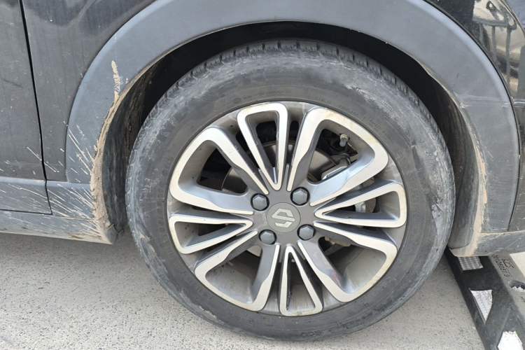 Used Leapmotor T03 2020 400 Lite Edition Right Front Wheel Hub