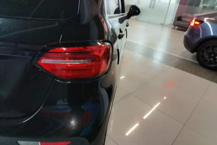 Used Leapmotor T03 2020 400 Lite Edition Right Rear Taillight