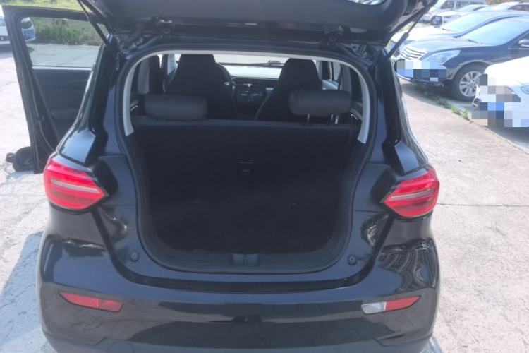 Used Leapmotor T03 2020 400 Lite Edition Trunk