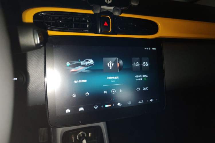 Used Leapmotor T03 2020 400 Luxury Edition Audio And AC Panel
